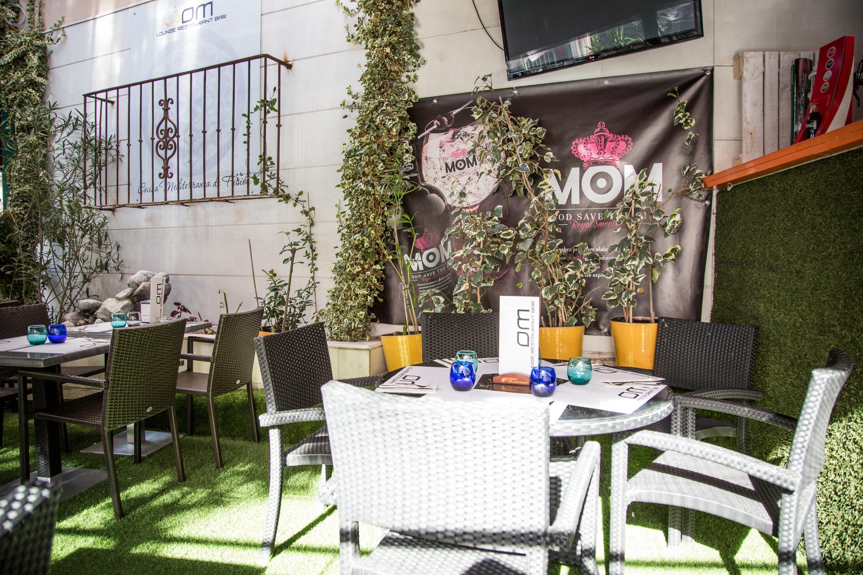 Hotel Suites Feria De Madrid Exterior photo